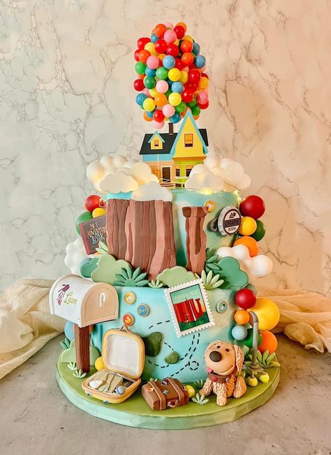 Disney Up Cake Ideas, Up Themed Wedding Cake, Up Themed 1st Birthday Party, Up Wallpaper Disney, Disney Character Cake, Up 1st Birthday Theme, Up Baby Shower Theme Disney, Up Wedding Cake, Pixar Cake