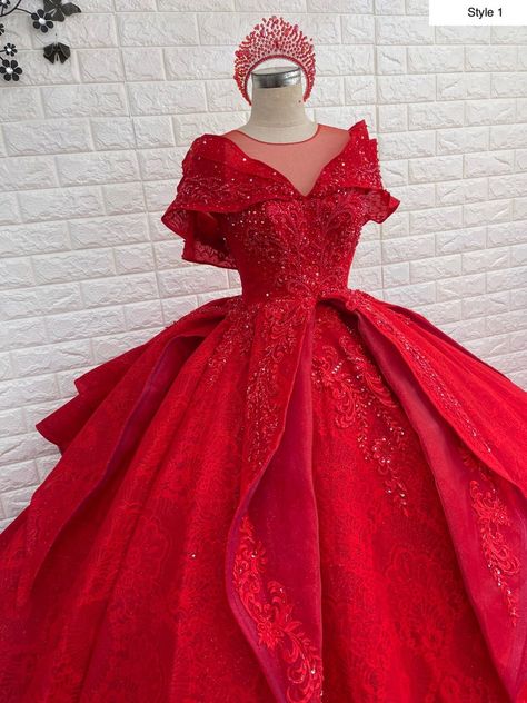 Tired Skirt, Red Wedding Gowns, Red Ball Gowns, Prom Dress With Lace, Wedding Gown Dress, Quinceñera Dresses, Red And White Weddings, Western Wedding Dresses, Beautiful Wedding Gowns