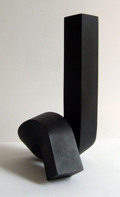 Clement Meadmore . hereabout, 1971 Artists Home, Decoration Bathroom, Sculpture Metal, Contemporary Sculpture, Contemporary Minimalist, Sculpture Installation, Modern Sculpture, Land Art, Abstract Sculpture