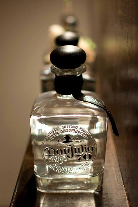 Don Julio 70 Tequila Don Julio 70, 70 Aesthetic, Tequila Don Julio, Don Julio Tequila, Mexican Drinks, Royal Palace, Random Pics, Glow Up?, Dark Aesthetic