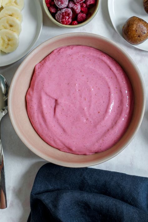 Raspberry Greek Yogurt Smoothie Bowl | Up Beet Kitchen Yogurt Smoothie Bowl, Greek Yogurt Smoothie, Yogurt Smoothie, Raspberry Yogurt, Hemp Hearts, Pink Colour, Nut Butter, Smoothie Bowl, Greek Yogurt