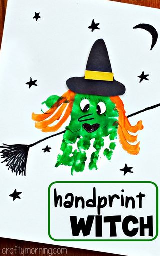 Handprint Witch, Scary Halloween Crafts, Halloween Handprint Crafts, Halloween Crafts For Kids To Make, Halloween Infantil, Ghost Crafts, Diy Girls, Halloween Crafts For Toddlers, Footprint Crafts