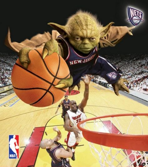 Yoda Pictures, Nba Funny, Ken Tokyo Ghoul, Basketball Funny, Goofy Pictures, Basketball Pictures, A Basketball, Very Funny Pictures, Funny Profile Pictures