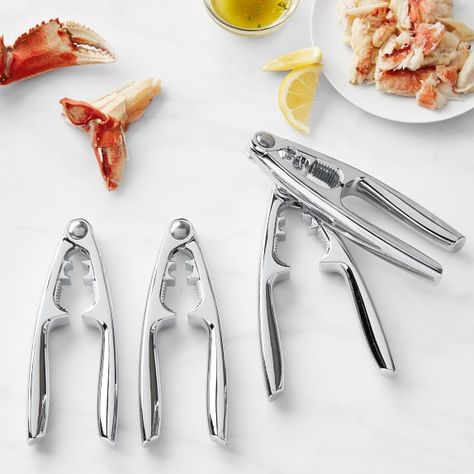 Seafood Tools, New Kitchen Gadgets, Kitchen Gadgets Unique, Delicious Pies, Crustaceans, Cooking Accessories, Unique Kitchen, Homemade Desserts, Serving Utensils