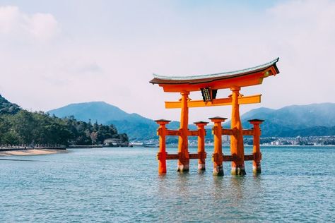 Miyajima Island, Oil Painting Materials, Hiroshima Japan, Torii Gate, Hiroshima, Tourist Attraction, Park Slide, Japanese Art, Gazebo