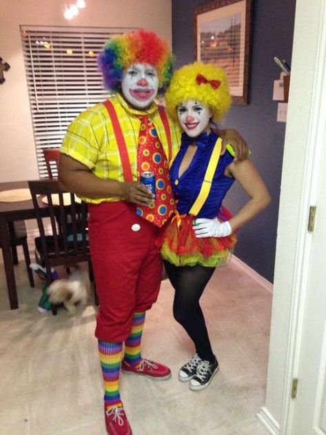 Carn Evil Costumes, Clown Couple, Squints And Wendy, Circus Costumes, Clown Halloween, Halloween Costumes For Women, Diy Halloween Costumes For Women, Couples Costume, Couple Costumes