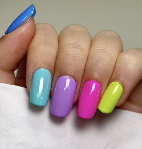 Multi Colored Nails, Neon Colour Palette, Ideas Uñas, Fancy Nails Designs, Color Nails, Summer Nails Colors, Nail Inspiration, Cool Nail Designs, Chic Nails