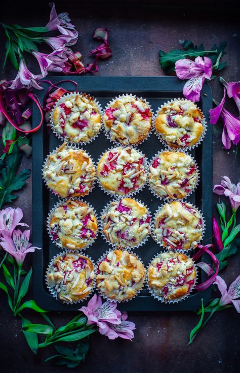 Lemon Rhubarb and Almond Muffins - Sugar et al Lemon Rhubarb, Rhubarb Chutney, Lemon Breakfast, Breakfast Loaf, Rhubarb Muffins, Almond Muffins, Rhubarb Cake, Lemon Muffins, Rhubarb Recipes