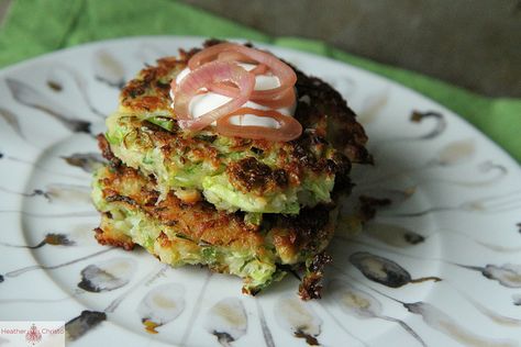 Brussels Sprouts Fritters. Sprout Recipes, Brussels Sprouts Recipe, Allergy Free Recipes, Brussels Sprouts, Brussel Sprouts, Veggie Recipes, Brussel Sprout, Brussels, Sprouts