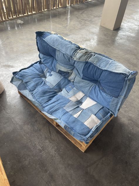 Graffiti Couch, Upcycled Sofa, Denim Couch, Mud Jeans, Workshop Clothes, Denim Chair, Pink Retro Wallpaper, Denim Sofa, Denim Furniture