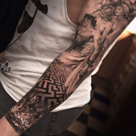 There are limitless options for arm tattoos for men, no matter what gender you are, or what kind of tattoos would you like to have. Men's arms are arguably one of the most common body… Maze Tattoo, Labyrinth Tattoo, Icarus Tattoo, Mangas Tattoo, Tattoo Filler, Greek Mythology Tattoos, Jesus Tattoo, Mythology Tattoos, Geniale Tattoos