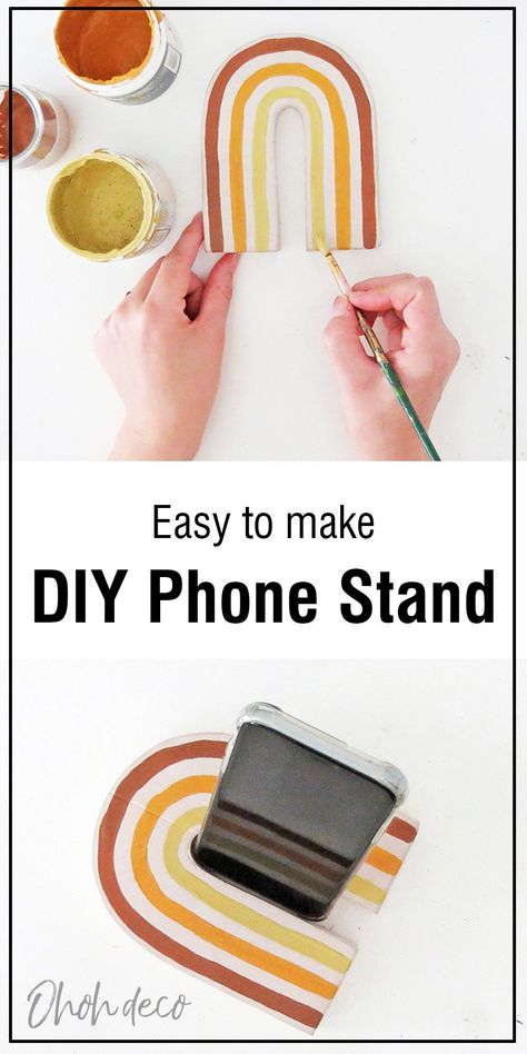 Diy Phone Stand Homemade, Diy Phone Stand Easy, Phone Stand Diy, Phone Holder Diy, Lutterloh Patterns, Diy Phone Stand, Diy Porch Decor, Diy Crafts For Teen Girls, Clay Inspo