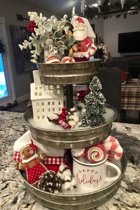 30 Creative & Simple Christmas Decor Ideas for Every Room in Your Home 2024 Christmas 3 Tiered Tray Ideas, 3 Tier Stand Decor Christmas, Christmas Decorations Inside, Tiered Stand Decor, Simple Christmas Decor Ideas, Christmas Tray Decor, Three Tiered Tray, Christmas Trays, Three Tier Tray