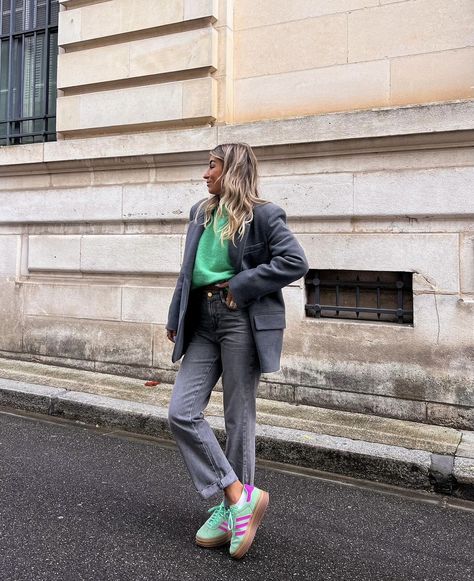 Pink Adidas Outfit, Green Shoes Outfit, Adidas Bold, Adidas Gazelle Outfit, Mint Outfit, Stylish Street Style, Gazelle Bold, Bold Shoes, Look Adidas