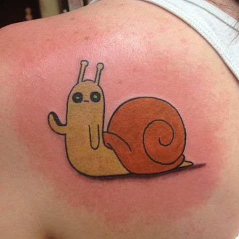 Snail! :Adventure Time!! Snail Tattoo, Adventure Time Tattoo, Nerd Tattoo, African Symbols, Arm Art, Human Canvas, Time Tattoos, Pinky Promise, Hand Art