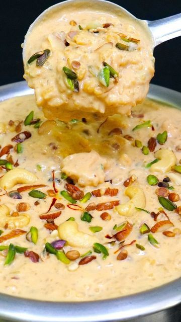 Kheer Recipe Indian Desserts, Diwali Desserts, Pancake Dessert, Foodporn Dessert, Kheer Recipe, Easy Caramel, Recipe Indian, Indian Desserts, Indian Sweets