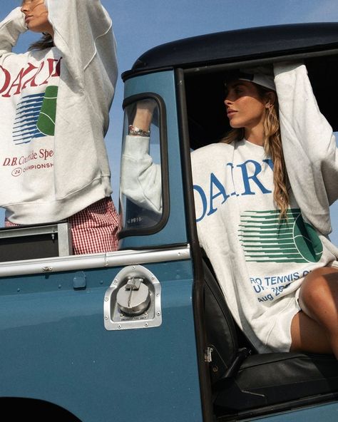 Dairy Boy (@dairyboy) • Instagram-Fotos und -Videos Dairy Boy, Paige Lorenze, Pro Tennis, Tennis Tournament, Vintage Tennis, Tennis Clubs, Oversized Crewneck, Christmas Inspo, Boys Sweatshirts