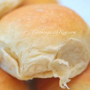 Guyanese Coconut Buns Recipe, Hops Bread Trinidad, Trinidad Hops Bread Recipe, Hops Bread Recipe, Milk Dinner Rolls, Trinidadian Food, Trini Recipes, Trinidad Food, Soft Dinner Rolls