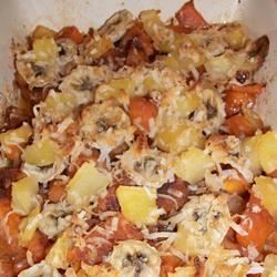 Hawaiian Sweet Potato Casserole Quinoa Recipes Side Dish, Sweet Potato Seasoning, Sweet Potatoes With Marshmallows, Sweet Potato Recipes Casserole, Hawaiian Food, Mashed Sweet Potatoes, Sweet Potato Casserole, Potato Casserole, Quinoa Recipes