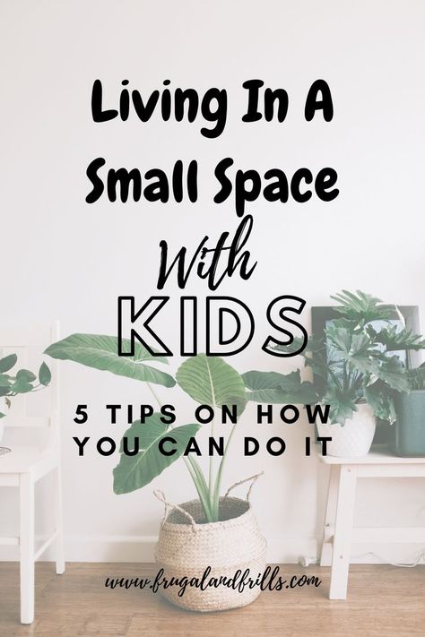 Small Condo Organization, Studio Apartment Ideas With Kids, Minimalist Living Room With Kids, Apartment Living With Kids, Small Apartment With Kids, Small Space Living Hacks, Small Space Baby, Kid Friendly Living Room, 30 Day Detox