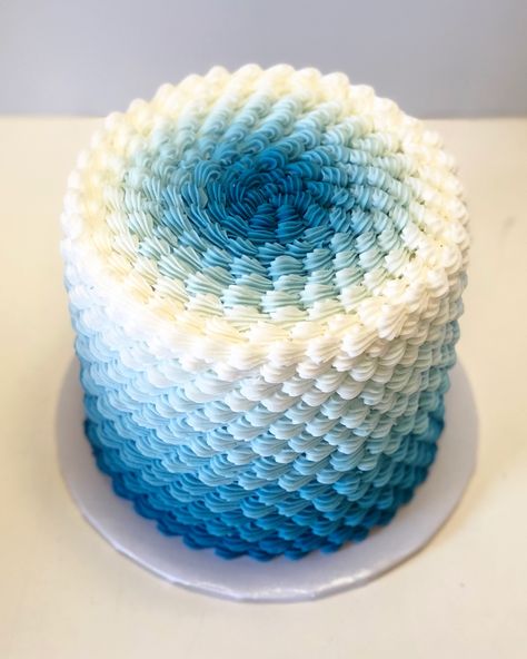 Blue Cake Ideas, Blue And White Cake, Cake Design For Men, Blue Birthday Cakes, Buttercream Cake Designs, Ideas For Weddings, Fondant Cake Designs, Buttercream Cake Decorating, Beautiful Cake Designs