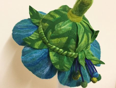 Felt Flower Hat, Wide Brim Felt Hat, Be Wise, Flower Hat, Felt Sheets, Diy Hat, Paper Crafts Origami, Fairy Costume, Flower Hats