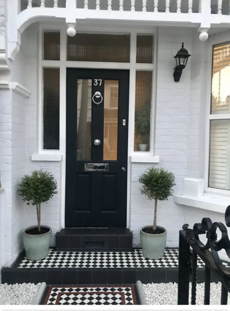 Farrow Ball Front Door, Front Door Farrow And Ball, Farrow And Ball Railings, Victorian Front Garden, Victorian Front Door, Terrace House Exterior, Victorian Front Doors, Black Front Door, Front Door Steps