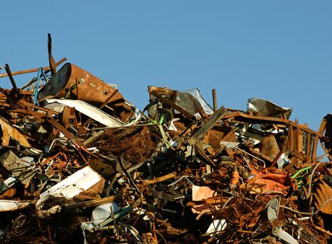 Edward Tulane, Wrecking Yards, Metal Drawing, Vanderbilt University, American Ceramics, Lady And The Tramp, Scrap Metal, Environmental Art, Abandoned Places