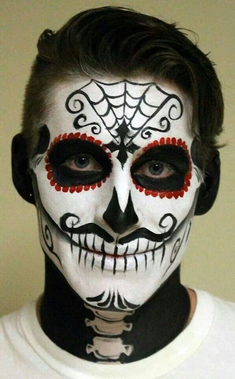 Face paint inspiration male sugar skull Bold Halloween Makeup, Sugar Skull Face Paint, Skull Makeup Tutorial, Halloween Makeup Sugar Skull, Makeup Zombie, Skull Face Paint, Halloweenský Makeup, Sugar Skull Face, Dead Makeup