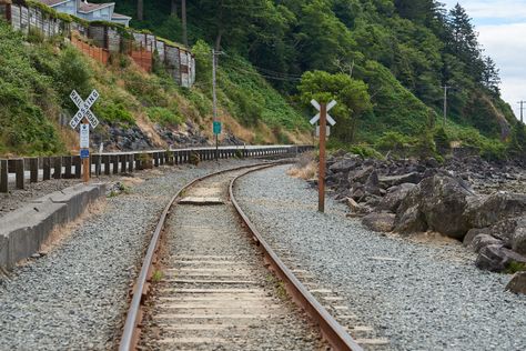 Garibaldi, Oregon | Dianne Coates | Flickr Garibaldi Oregon, Life Is Strange, Railroad Tracks, Places To Travel, Oregon, Travel, Quick Saves