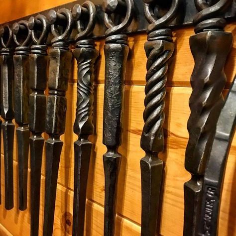 Forging Tools, Art Door, Blacksmith Forge, Fireplace Doors, Iron Fireplace, Blacksmith Tools, Blacksmith Projects, Door Art, Fireplace Tool Set