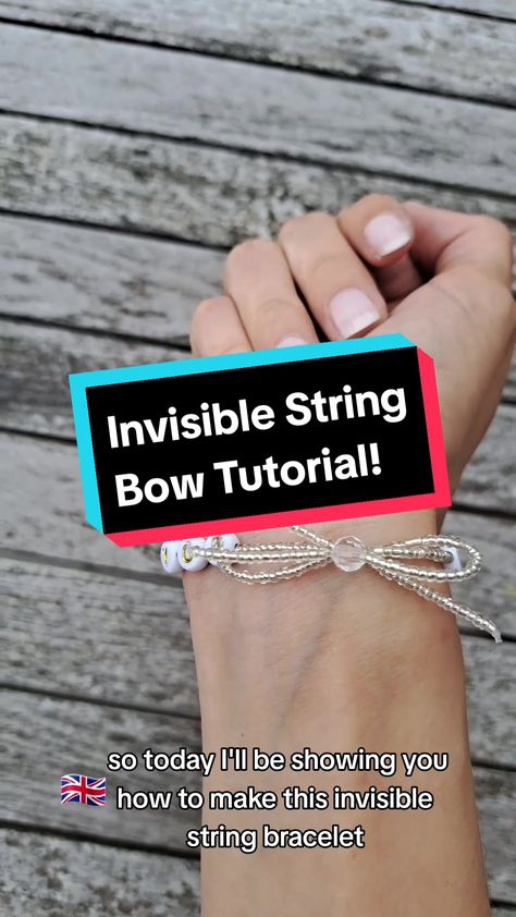 Invisible String Bracelet Tutorial, Bow Bracelet Tutorial, Invisible String Bracelet, Braided Rag Rug Diy, Taylor Bracelets, Rag Rug Diy, Swift Bracelets, Bracelet Tutorials, Invisible String