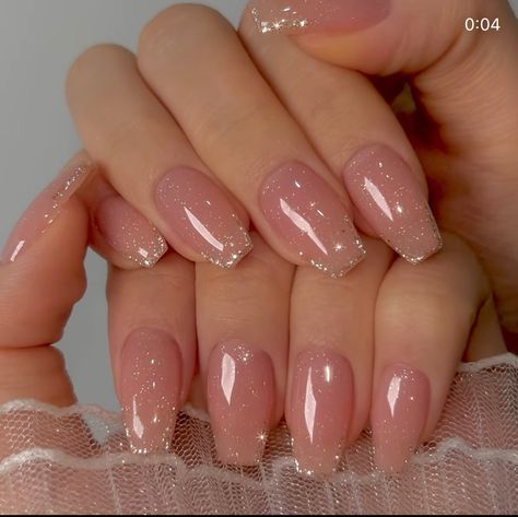 Hard Gel Nails, Pink Glitter Nails, Ombre Nails Glitter, Glitter Gel Nails, Classic Nails, Acrylic Nails Coffin Pink, Soft Nails, Sparkly Nails, Bridal Nails