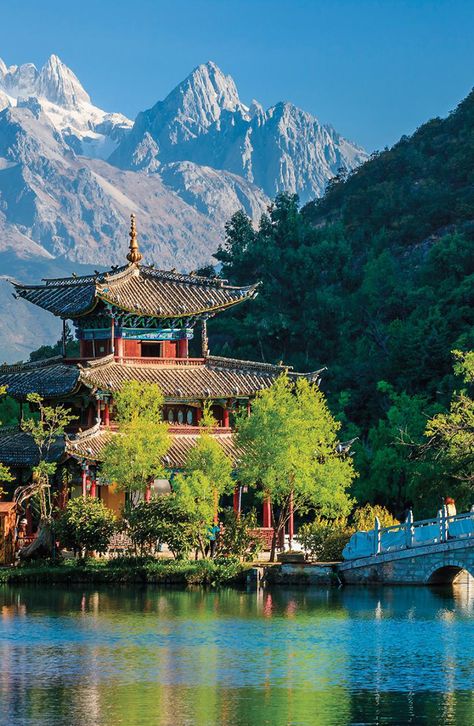 Yunnan province Fairytale Houses, Holiday Places, Outside World, Beautiful Places Nature, Beautiful Places To Travel, World Traveler, Building Design, Amazing Nature, Beautiful Landscapes