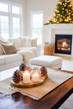 Ideas With Pine Cones, Christmas Coffee Table Decor Ideas, Festive Living Room, Round Coffe Table, Christmas Coffee Table, Coffee Table Decor Ideas, Brown Christmas Tree, Christmas Coffee Table Decor, A Charlie Brown Christmas