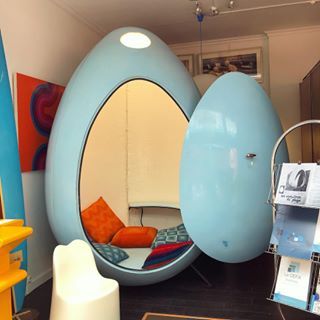 This space egg 🥚 garden pod found on our last trip to Paris : Can you name the location? 🧐 : #midcenturymobler #spaceegg #spaceage #atomic #retro #vintage #paris #midcentury #midcenturymodern Retro Futuristic Furniture, Retro Futuristic House, Retro Revival, Retro Interior Design, Futuristic Furniture, Trip To Paris, Retro Interior, Cool Apartments, Retro Futurism