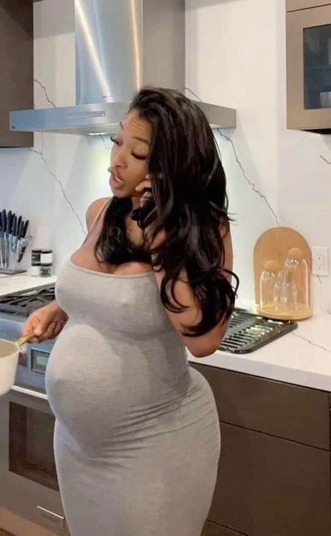 Miracle Watts Pregnant, Baby Mama Outfits, Pregnant Black Women Outfits, Maternity Black Women, Pretty Pregnant Outfits, Cute Pregnant Outfits, Pregnant Baddie, Cute Pregnancy Outfits, Miracle Watts