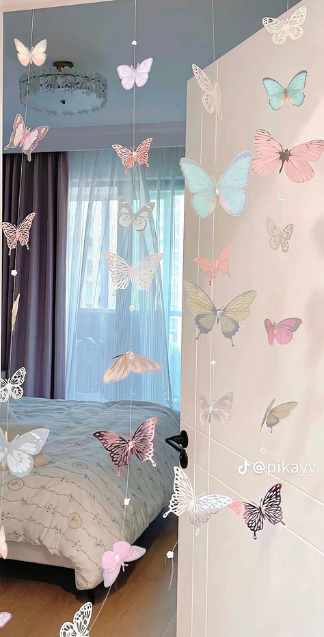 Butterfly Wall Decor Bedroom Ideas, Butterfly Wall Art Diy, Butterfly Room Decor, Girly Room Decor, Butterfly Room, Diy Room Decor For Teens, Easy Diy Room Decor, Cute Diy Room Decor, Girly Wall Art