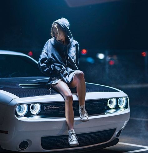 Cars Photoshoot Ideas, Dodge Challenger Photoshoot, Dodge Charger Photoshoot, Cool Car Photoshoot, Two Car Photoshoot, Car Woman Aesthetic, Car Photography Poses Women, Challenger Photoshoot, Car Girl Wallpaper