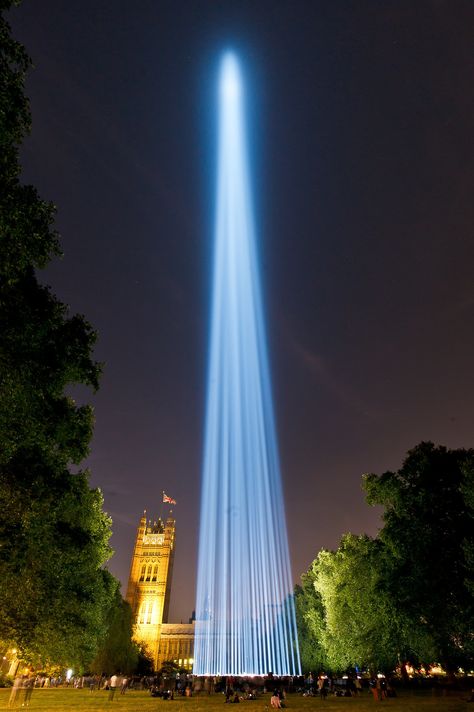 An art installation called "Spectra" lit up London. Urban Lighting, Light Beam, Art Installation, Light Installation, Popsugar, Light Art, Cn Tower, Installation Art, Lighting Design