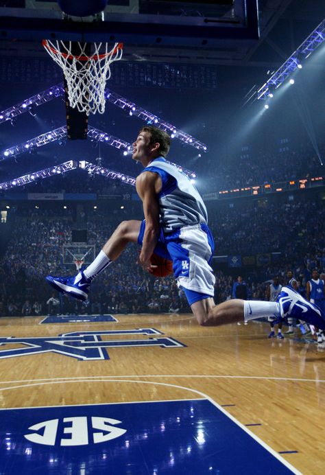 Kentucky Basketball. Jarrod Polson in Big Blue Madness 2013. Uk Wildcats Basketball, Kentucky Sports, Kentucky Wildcats Basketball, Wildcats Basketball, Uk Basketball, Kentucky Girl, Big Blue Nation, Bleed Blue, Uk Wildcats