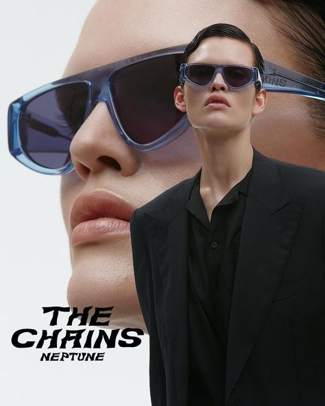 Sunglass Editorial, Glasses Campaign, Sunglasses Shoot, Glasses Ads, Sunglasses Campaign, Sunglasses Editorial, Eyewear Advertising, Streetwear Poses, Sunglass Photoshoot