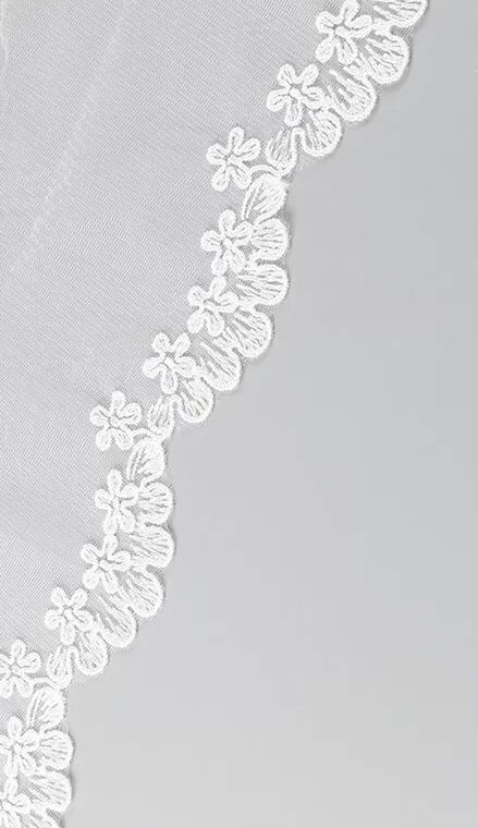 Borka Design, Embroider Flower, Scallop Embroidery, Edge Embroidery, Vegetable Bag, Wedding Veils Lace, Scallop Edge, Blouse Neck Designs, Hand Embroidery Design Patterns