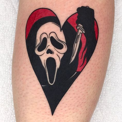 Scream Queen Tattoo, Scream Tattoos, Ghost Face Tattoo, Screaming Face, Movie Tattoo, Movie Tattoos, Wicked Tattoos, Scary Tattoos, Creepy Tattoos