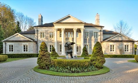 Castle Homes, Stone Mansion, Cars Bmw, Style Français, Regina George, Mansions Homes, Dream Houses, Girl House, Cathedral Ceiling