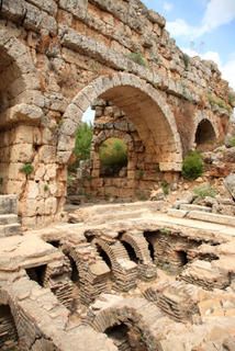 Archaeology Lesson Plans | Lesson Planet Archaeology For Kids, Archaeology Dig, History Lesson Plans, Roman Aqueduct, Archaeological Finds, The Ruins, Ancient Ruins, Ancient Cultures, Archaeological Site