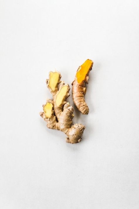 Ginger Photography, Ginger Food, Fruit Collage, Health Benefits Of Turmeric, Benefits Of Turmeric, Food Art Photography, Turmeric Health Benefits, Carrot Soup, Boost Your Immune System