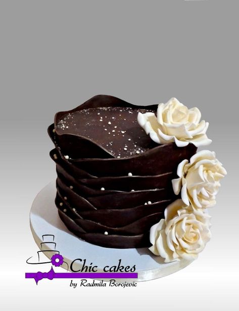 Elegant chocolate cake - cake by Radmila Elegant Chocolate Cake Design Birthday, Chocolate Aesthetic Cake, Beautiful Chocolate Cake Design, Dark Chocolate Birthday Cake, Choclet Cake Designs, Dark Chocolate Cake Design, Chocolate Cake Decoration Elegant, Elegant Chocolate Cake Design, Unique Chocolate Cake Design