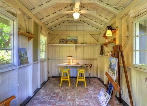 Turn an unused backyard shed into an amazing artist retreat and studio like this one Art Studio Shed, Shed Remodel, She Shed Art Studio, Home Art Studios, Backyard Art Studio, Rustic Home Offices, Shed Office, Art Shed, Shed Interior