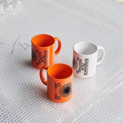 SelectiveStandards on Instagram: "@studiolowrie • Do you like this post? Comment below. Use our hashtag SelectiveStandards to be featured. • #design #graphicdesign #type #mug #cup #print #branding #identity" Mug Branding Design, Design Objet, Cat Logo Design, Cup Print, Print Branding, Branded Mugs, Coffee Industry, Logo Mugs, Printed Cups